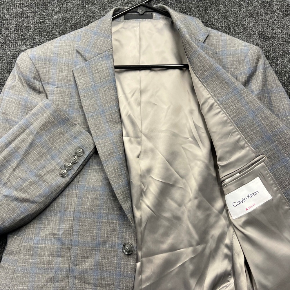 Calvin Klein Mens 36S Slim Fit Wool Blend Plaid Blazer Grey Blue 2-Button Jacket